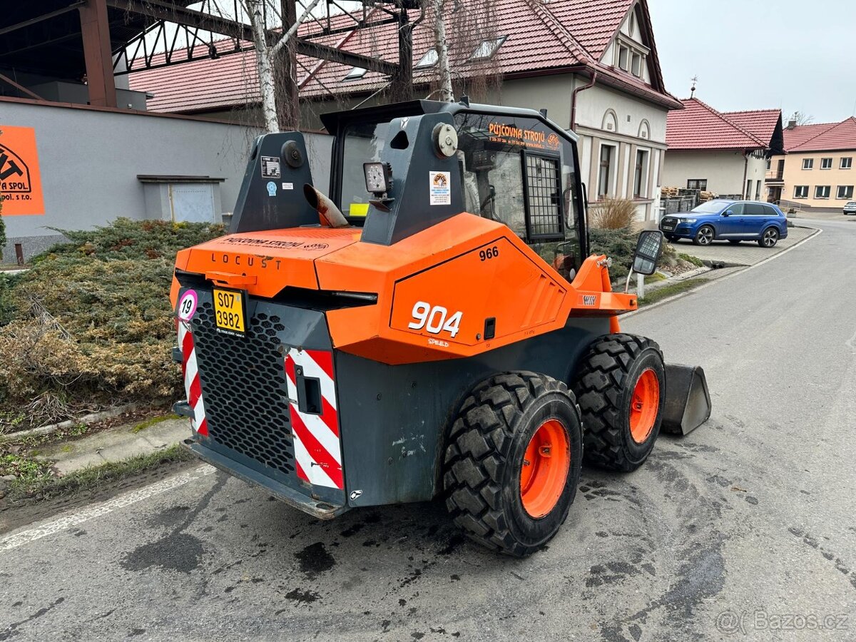 nakladač LOCUST 904 speed+ - 2