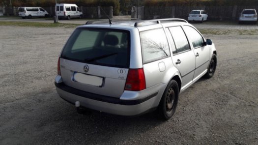 VW Golf 4 Variant - 2
