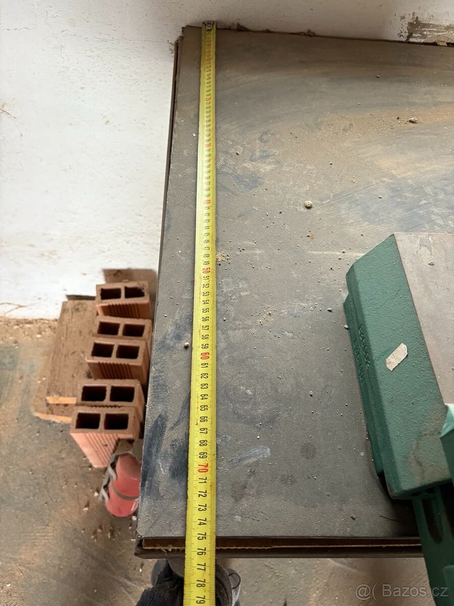 Dílenský pracovní stůl - ponk - 2