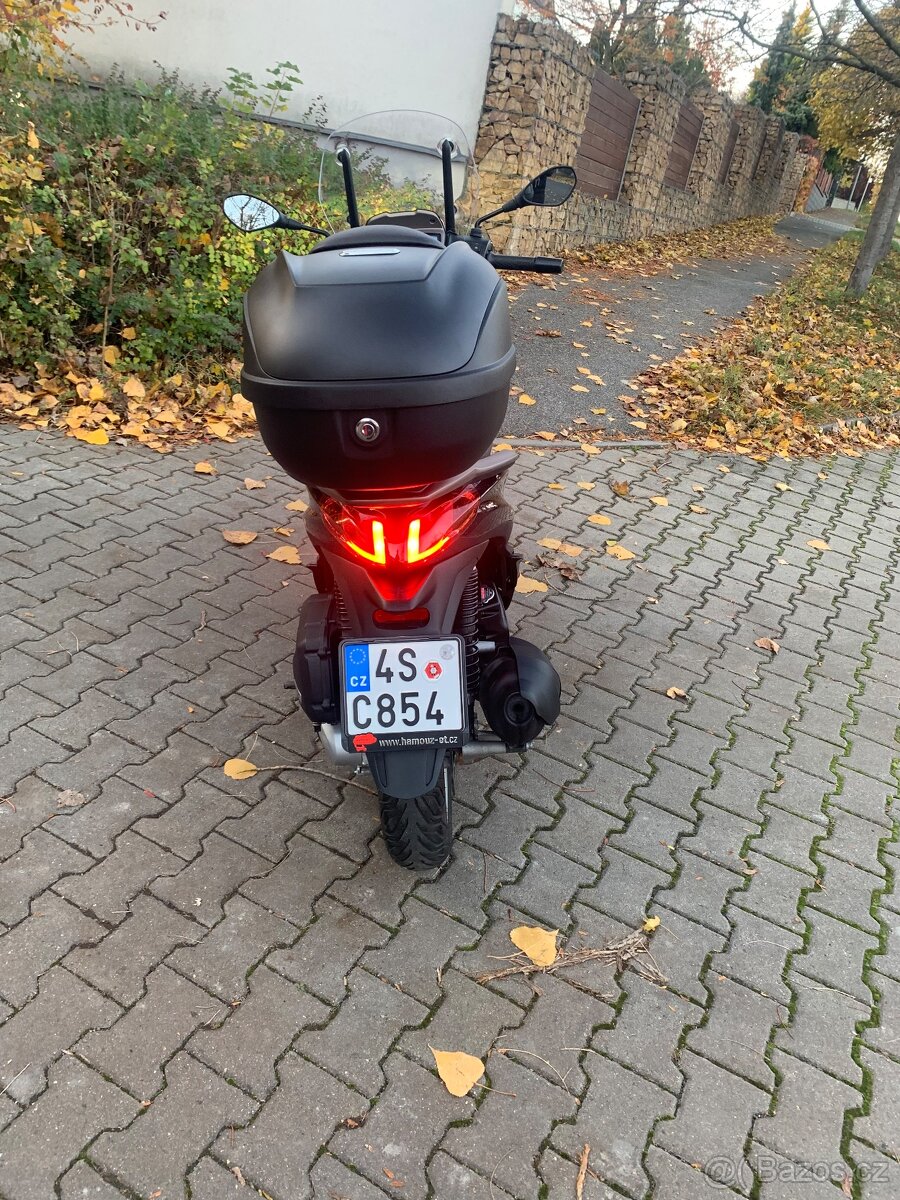 Piaggio Medley 125 - 2