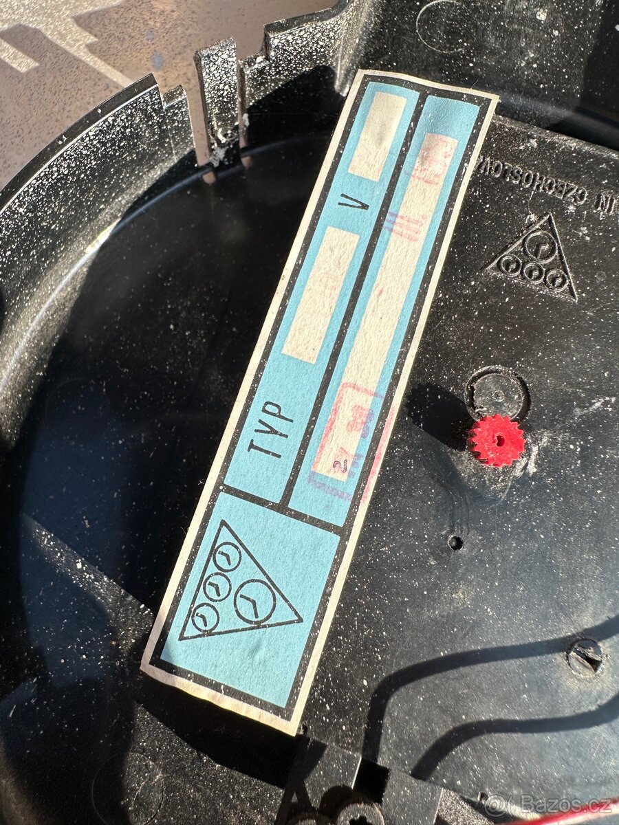 Hodiny Pragotron - 2