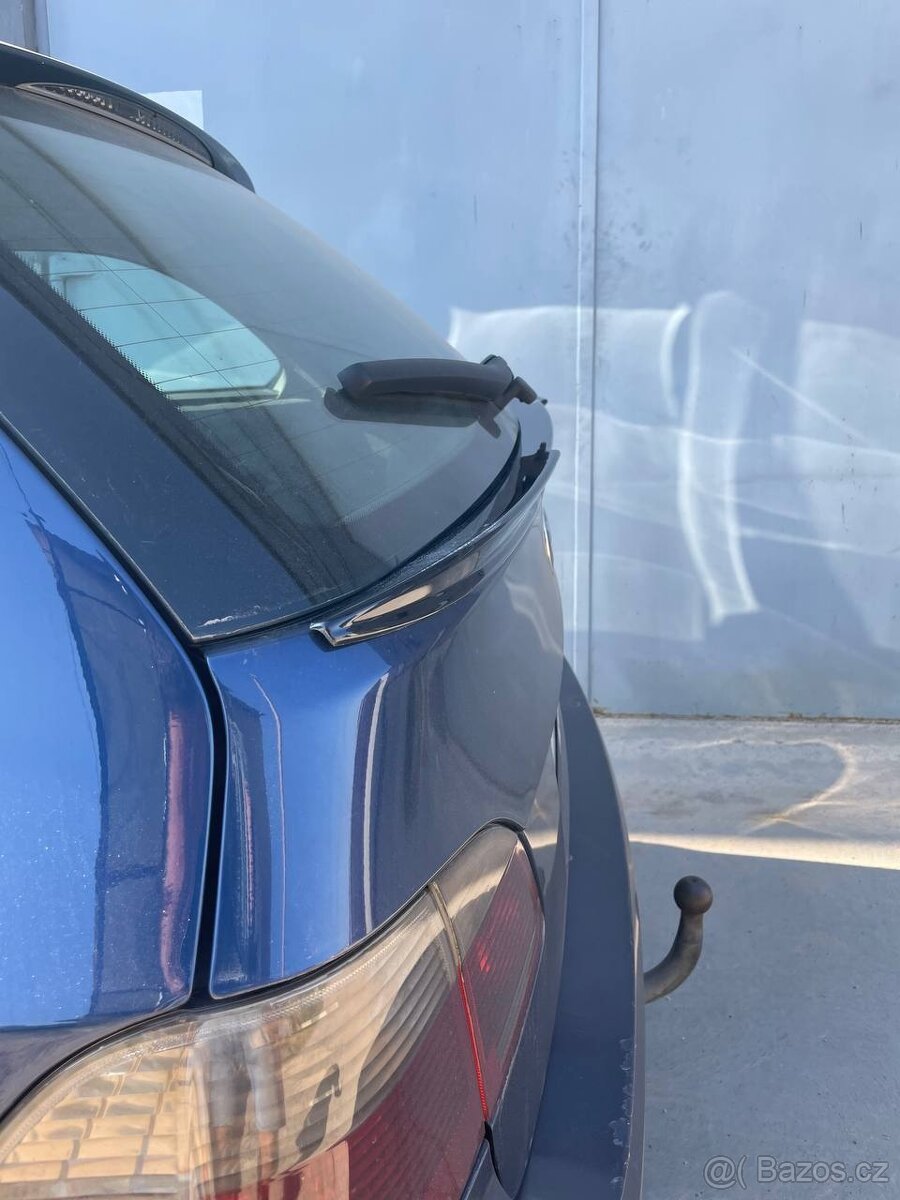 Zadní spoiler pro BMW E61 - 2