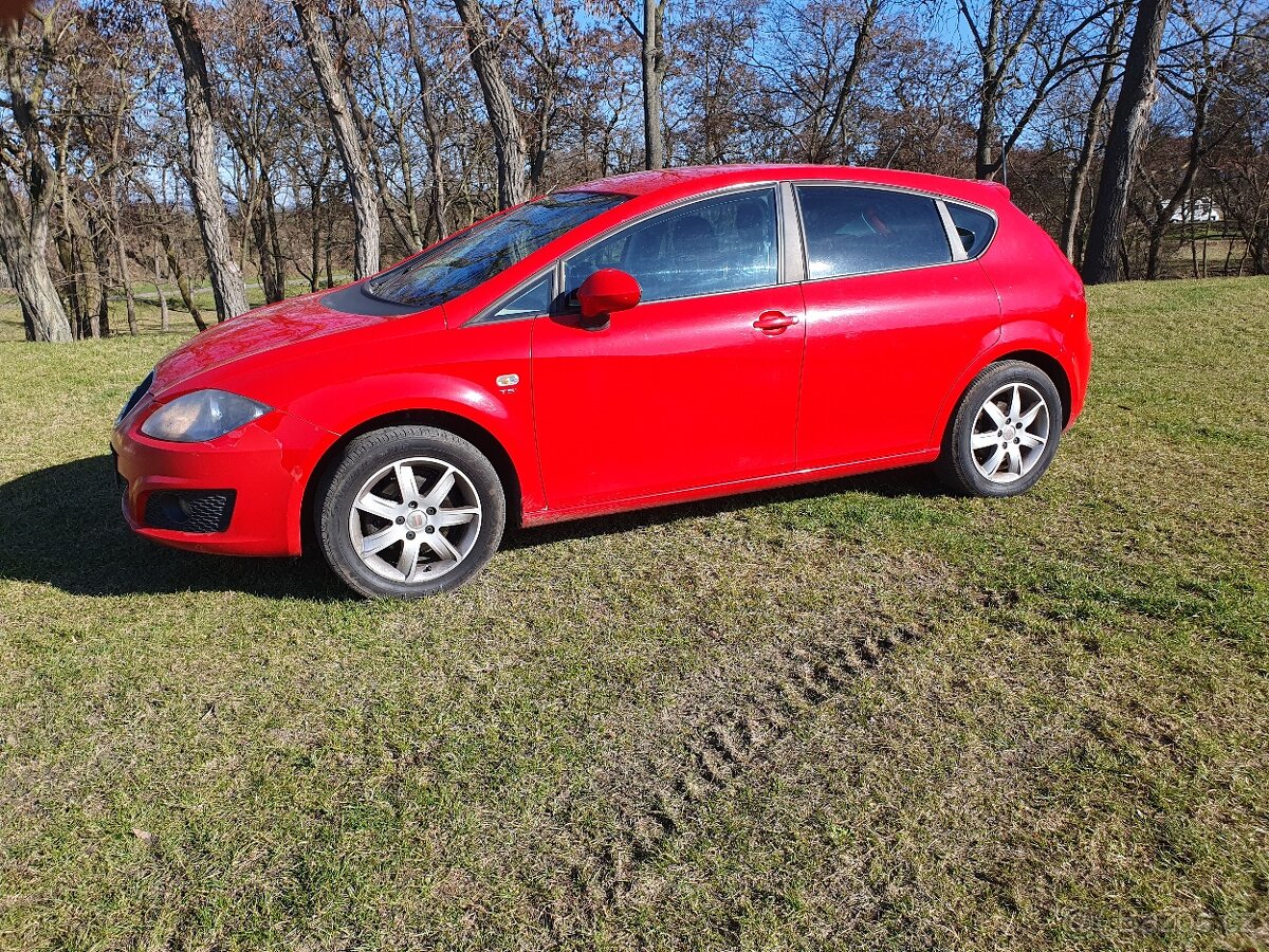 Seat Leon 1.2 tsi nová stk - 2