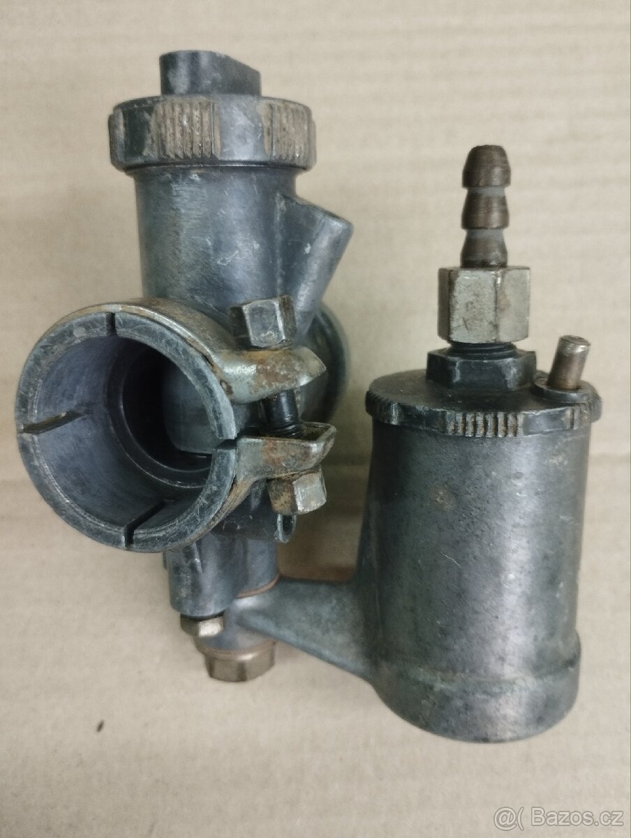 JIKOV ČERNÝ 2424b - 2