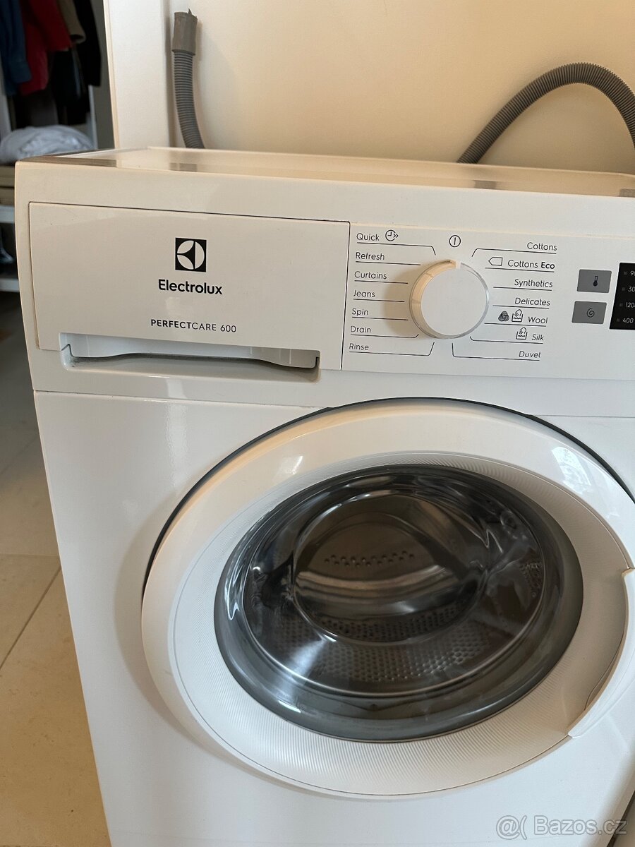 Pračka Electrolux PerfectCare 600 - 2