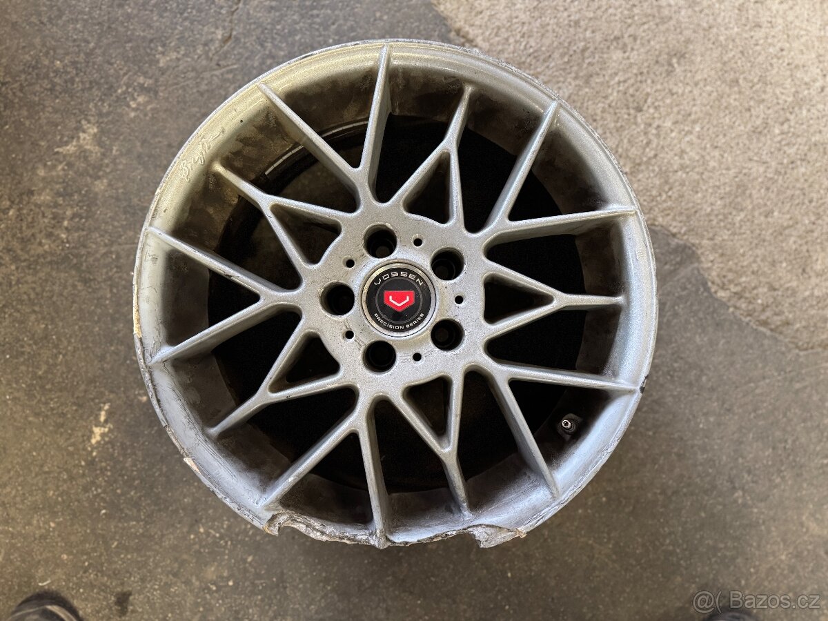 Vossen r18 5x120 - 2