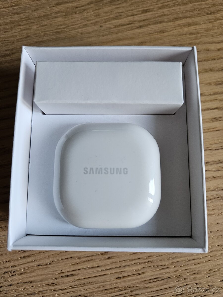 Samsung Galaxy Buds 2 olivové - 2