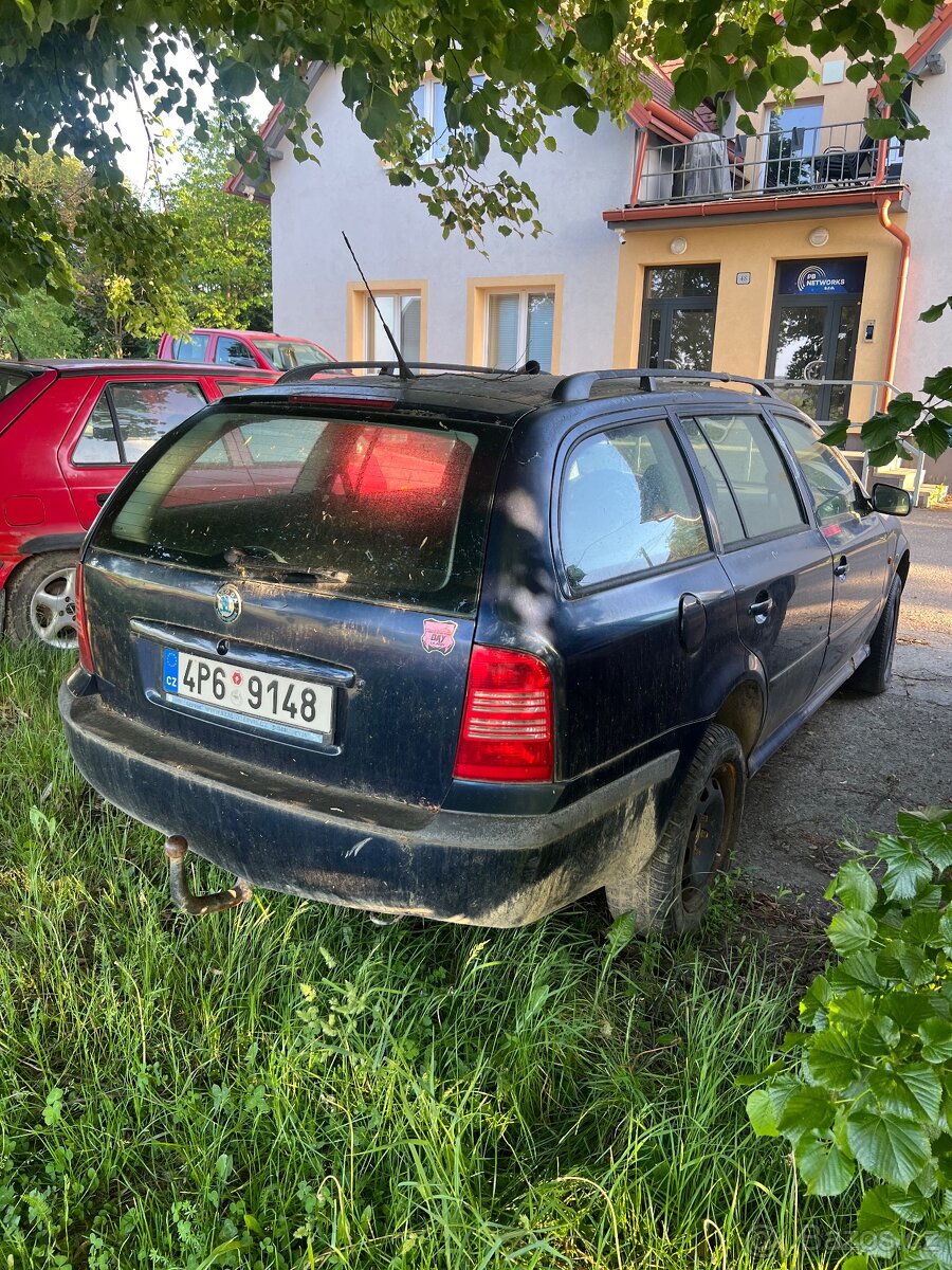 Škoda Octavia 2.0 MPI 4x4 - 2