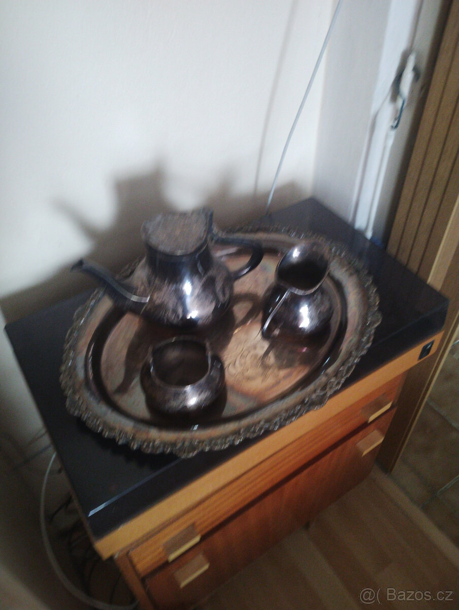 servis z alpaky - 2