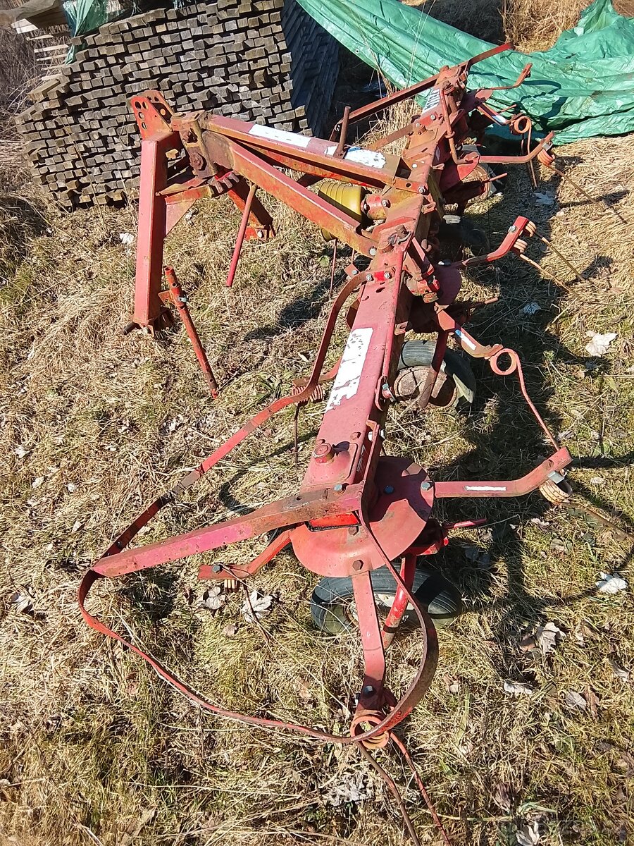 Obraceč sena Fella - 2