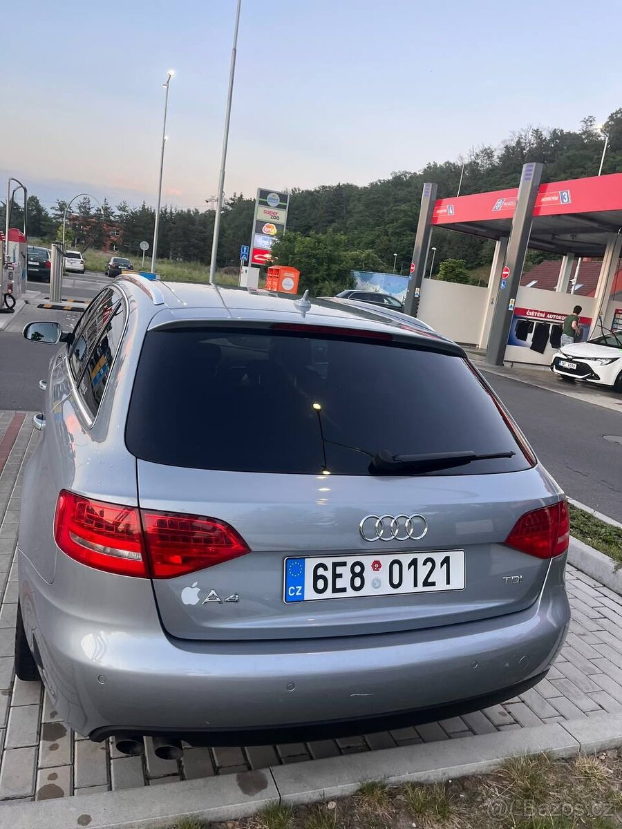 Audi A4 B8 - 2