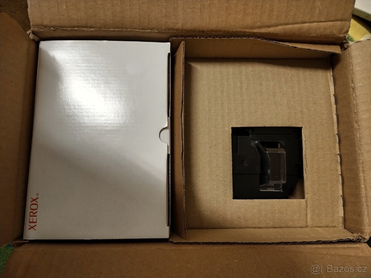 Sešivaci spony Xerox 008R13041 - 2