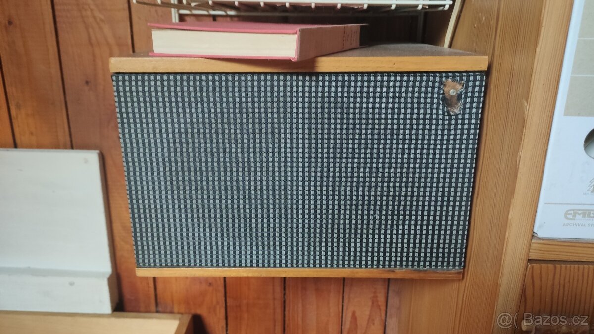 retro gramofon tesla - 2