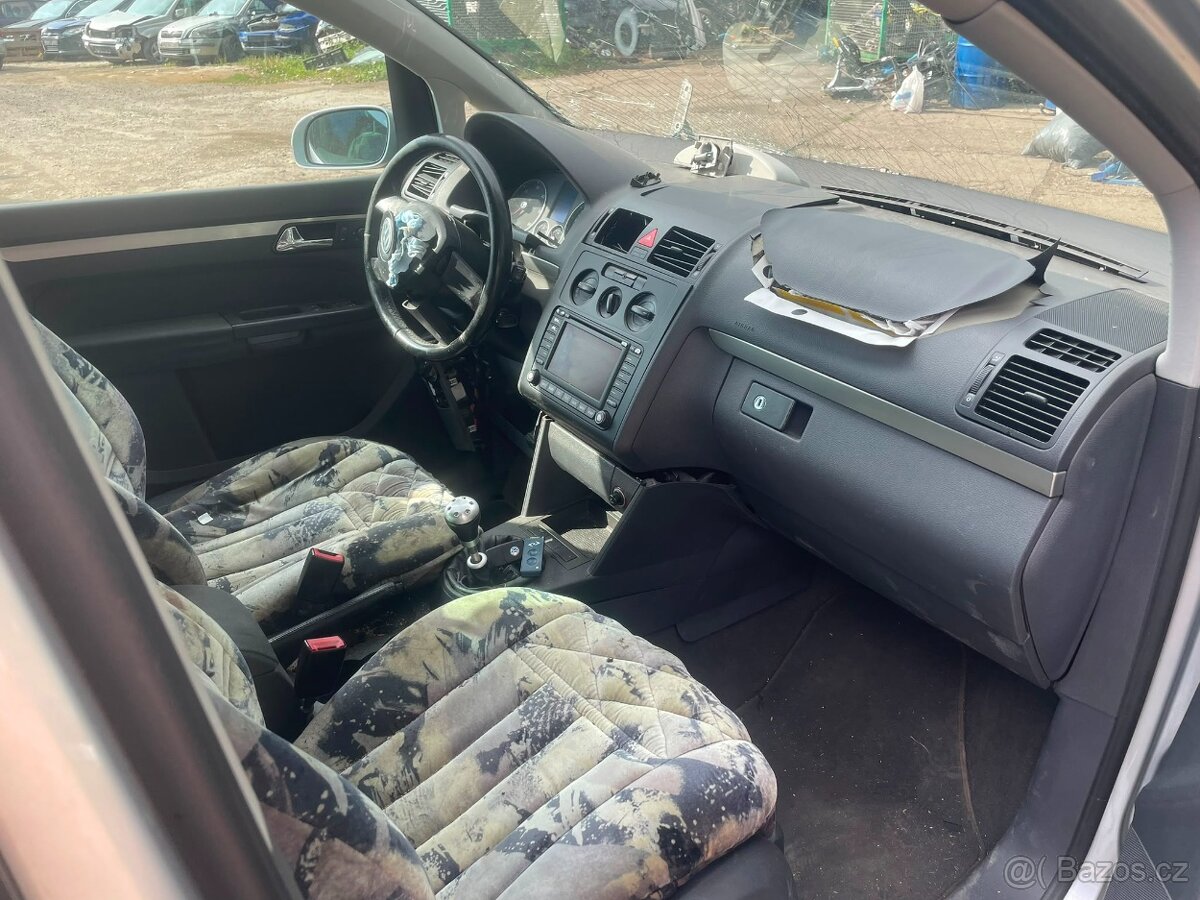 VW Touran 1.9 TDI 74 kW - 2