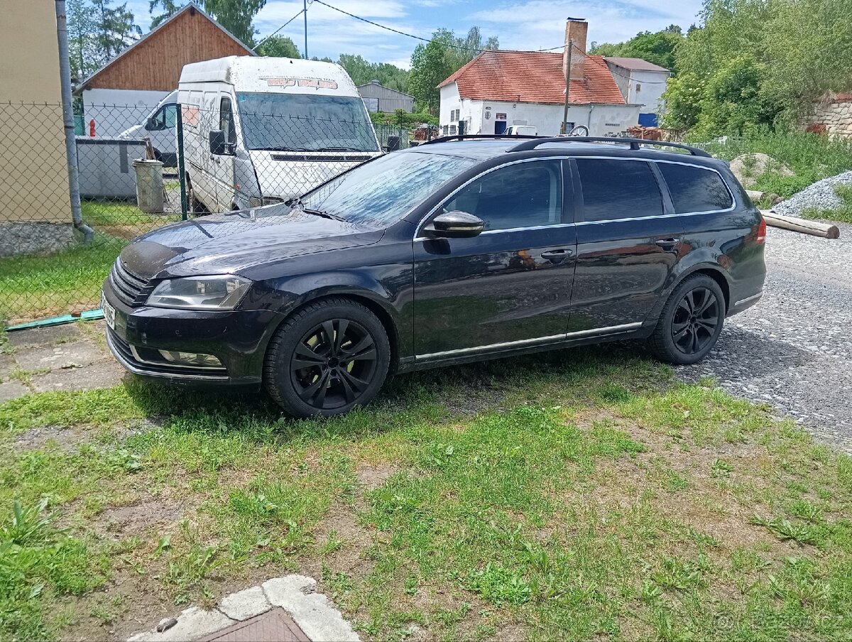 Passat B7 103 kW 4x4 vyměním - 2