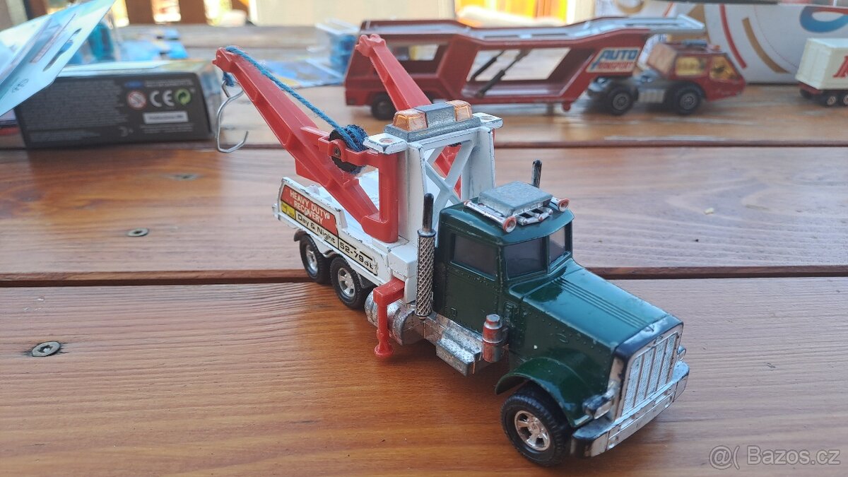 Peterbilt Matchbox - 2