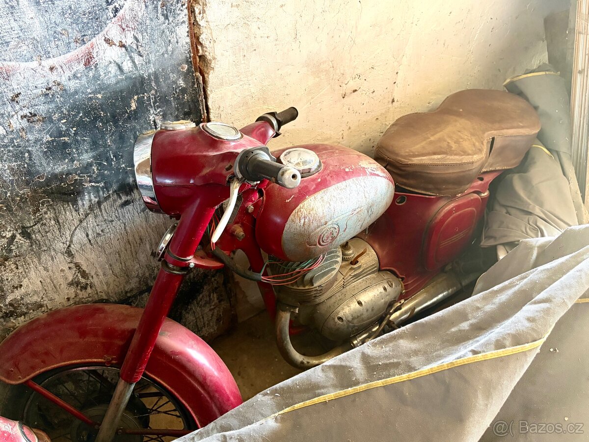 Čezeta 250 455 de-luxe - 2