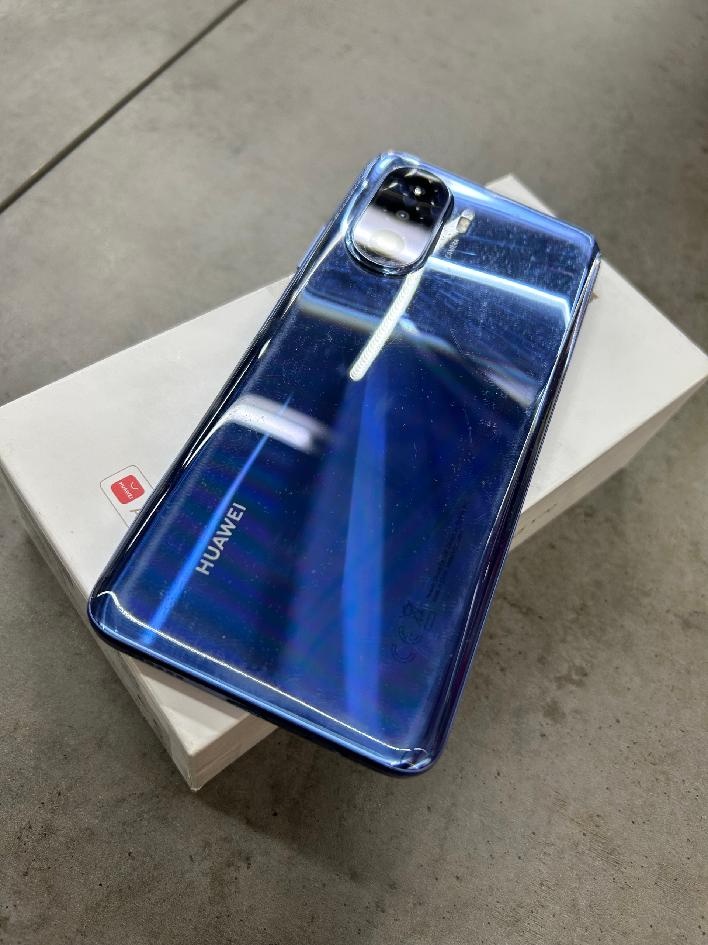 HUAWEI NOVA Y70 - 2