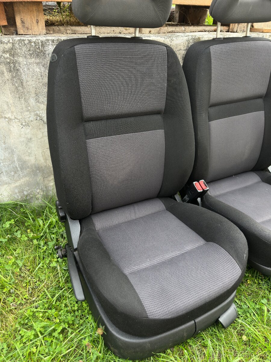 Sedadla VW Golf 4/ Variant / Bora - 2