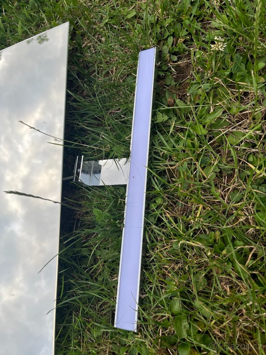 Zrcadlo s LED světlem - 2