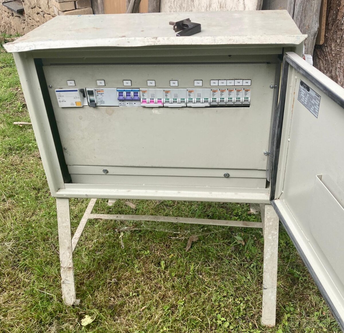 stavební rozvodná skříň - 2