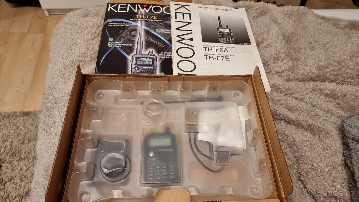 Kenwood TH-F7E sběratelská legenda, TOP stav, příslušenstvi - 2
