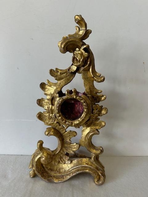 Barokní dřevěný stojánek na kapesní hodinky - originál - 2