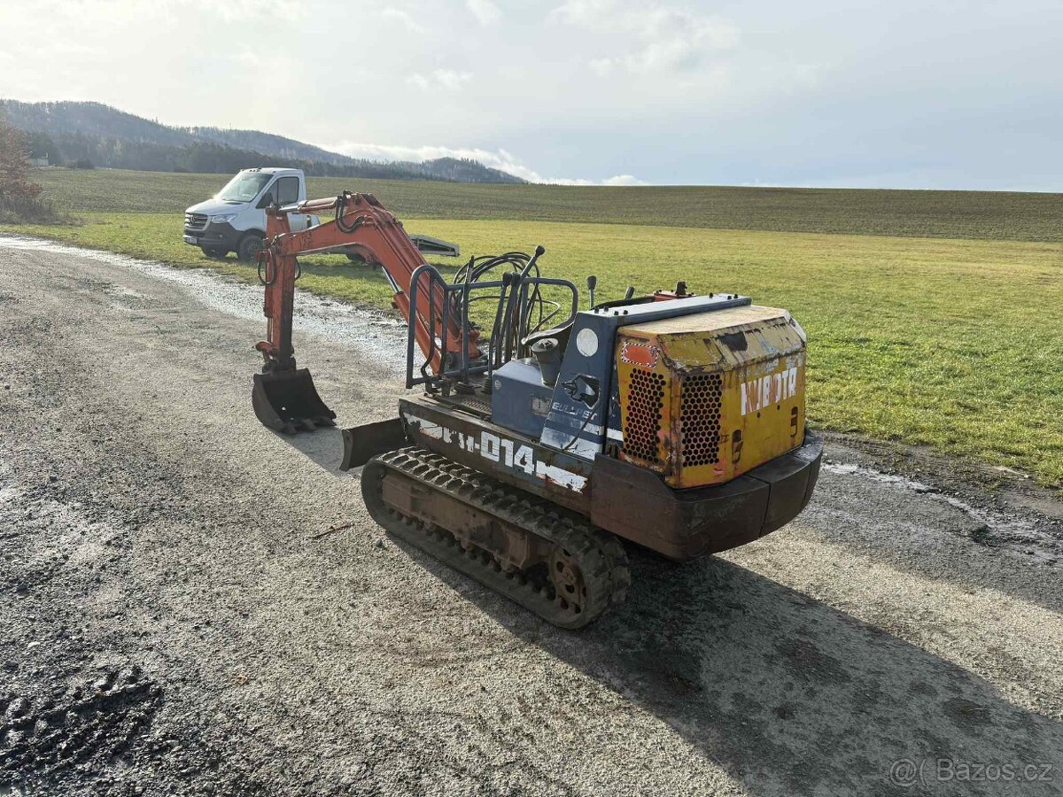 JAPONSKÝ MINIBAGR KUBOTA KX014 1400KG - 2