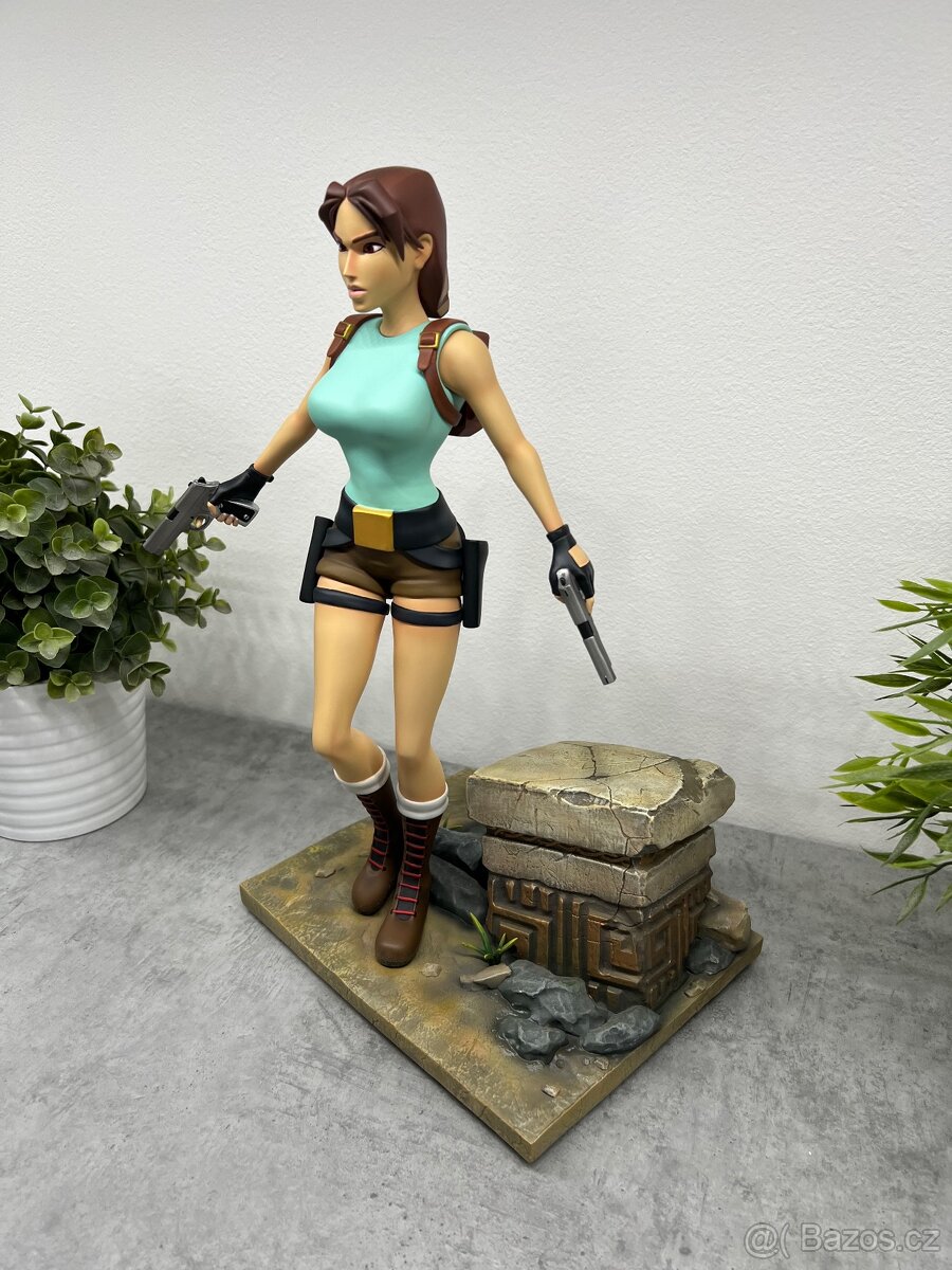Tomb Raider 20th Anniversary. Hot toys , Sideshow - 2