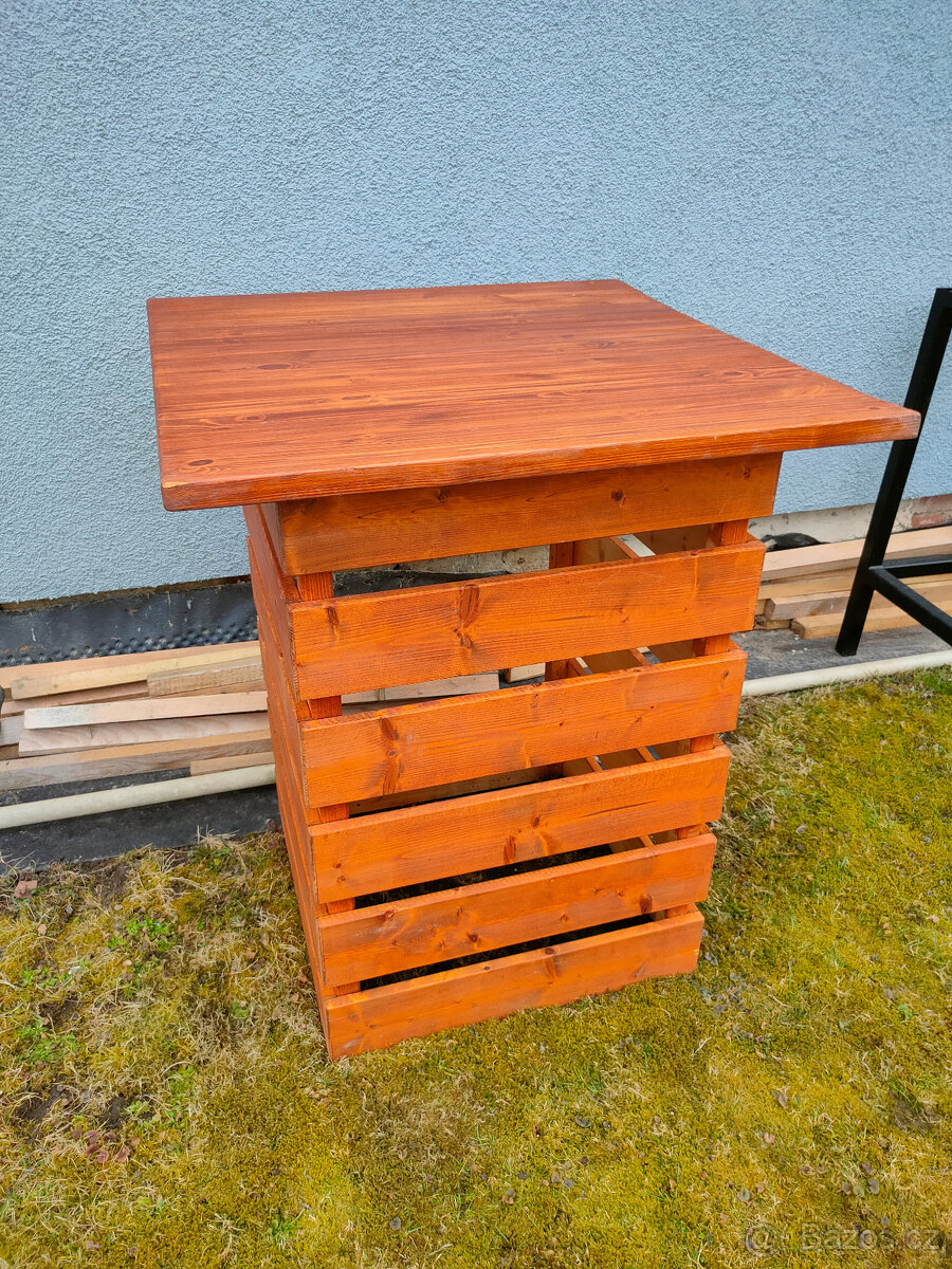 Stůl / zahradní stůl - 2