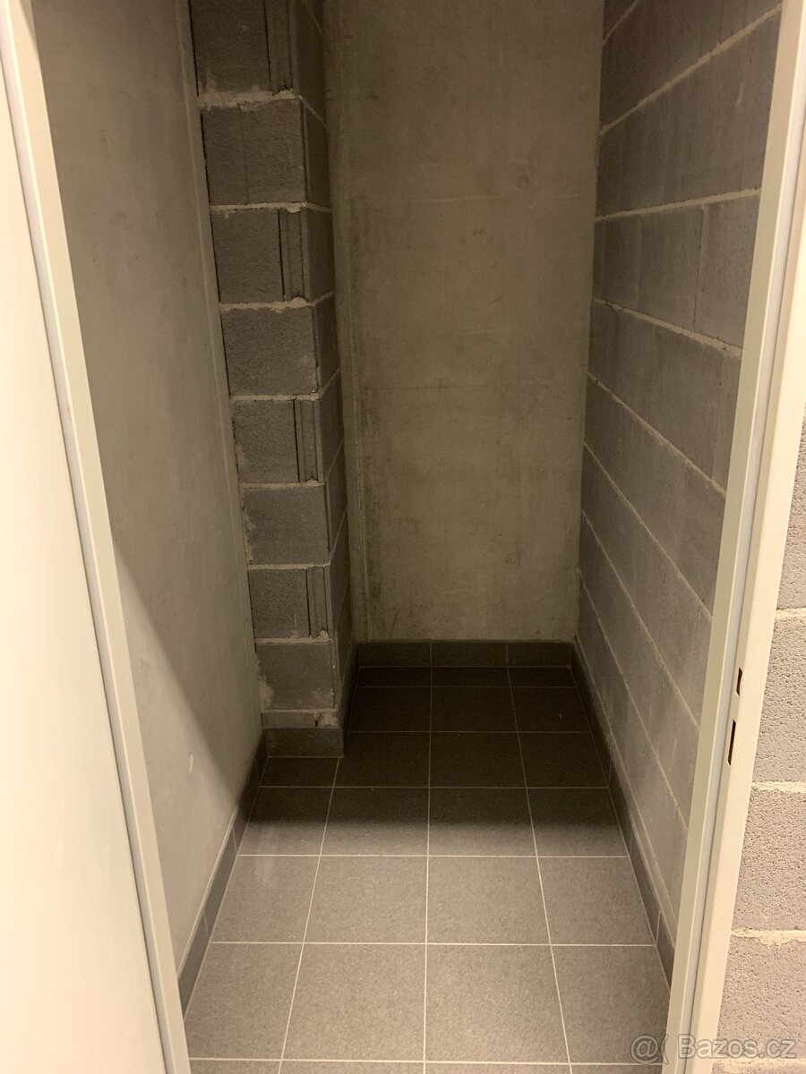 Pronajmu sklep v novostavbě PLAZZA na ul. Teplická - 2