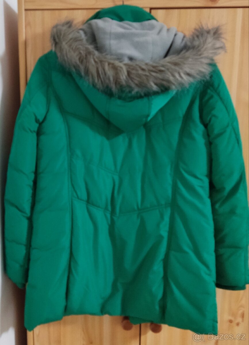 Dámská zelená zimní bunda. - 2