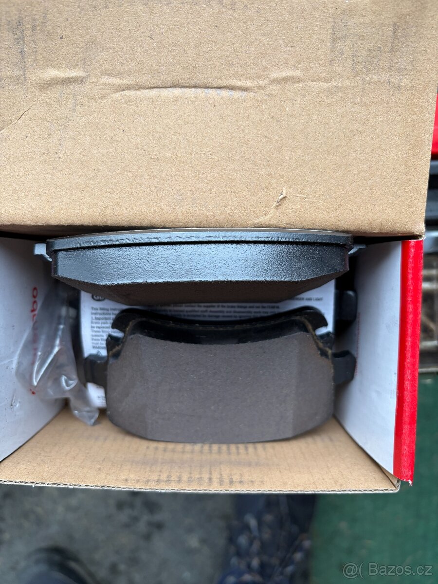 Zadní brzdové destičky Brembo - 2