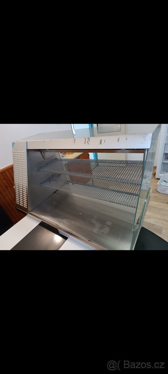 Chladící vitrína - 2