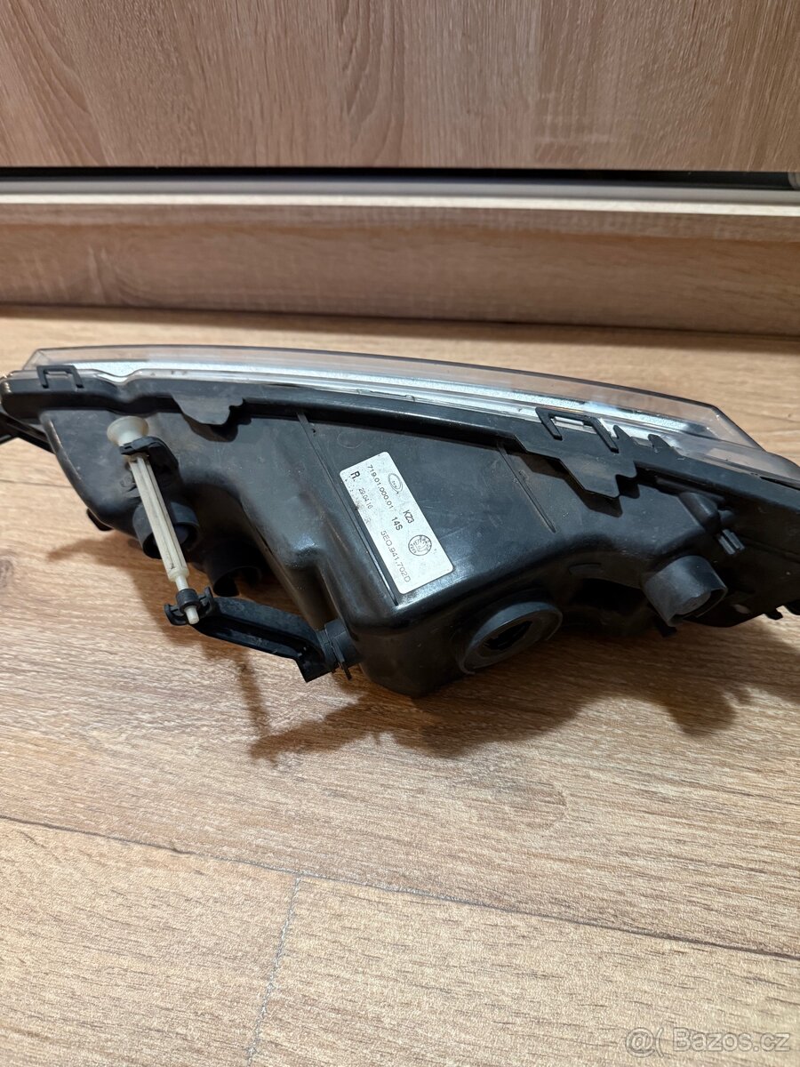 Mlhové světlo škoda octavia 3 - 2