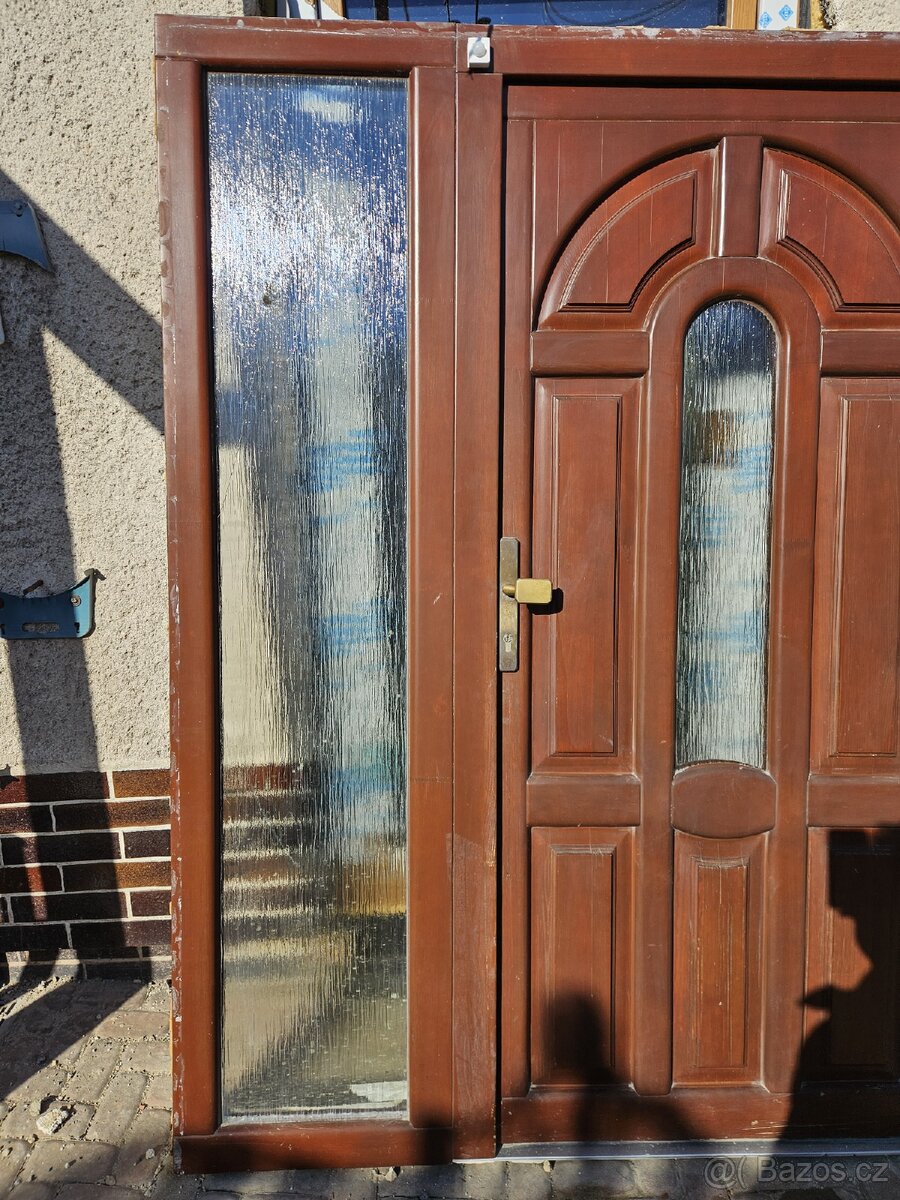 Vchodové dveře dřevěné - 2