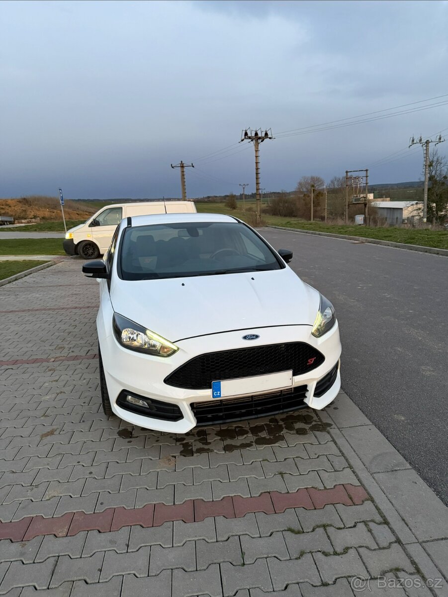 Ford focus mk3 ST facelift - 2