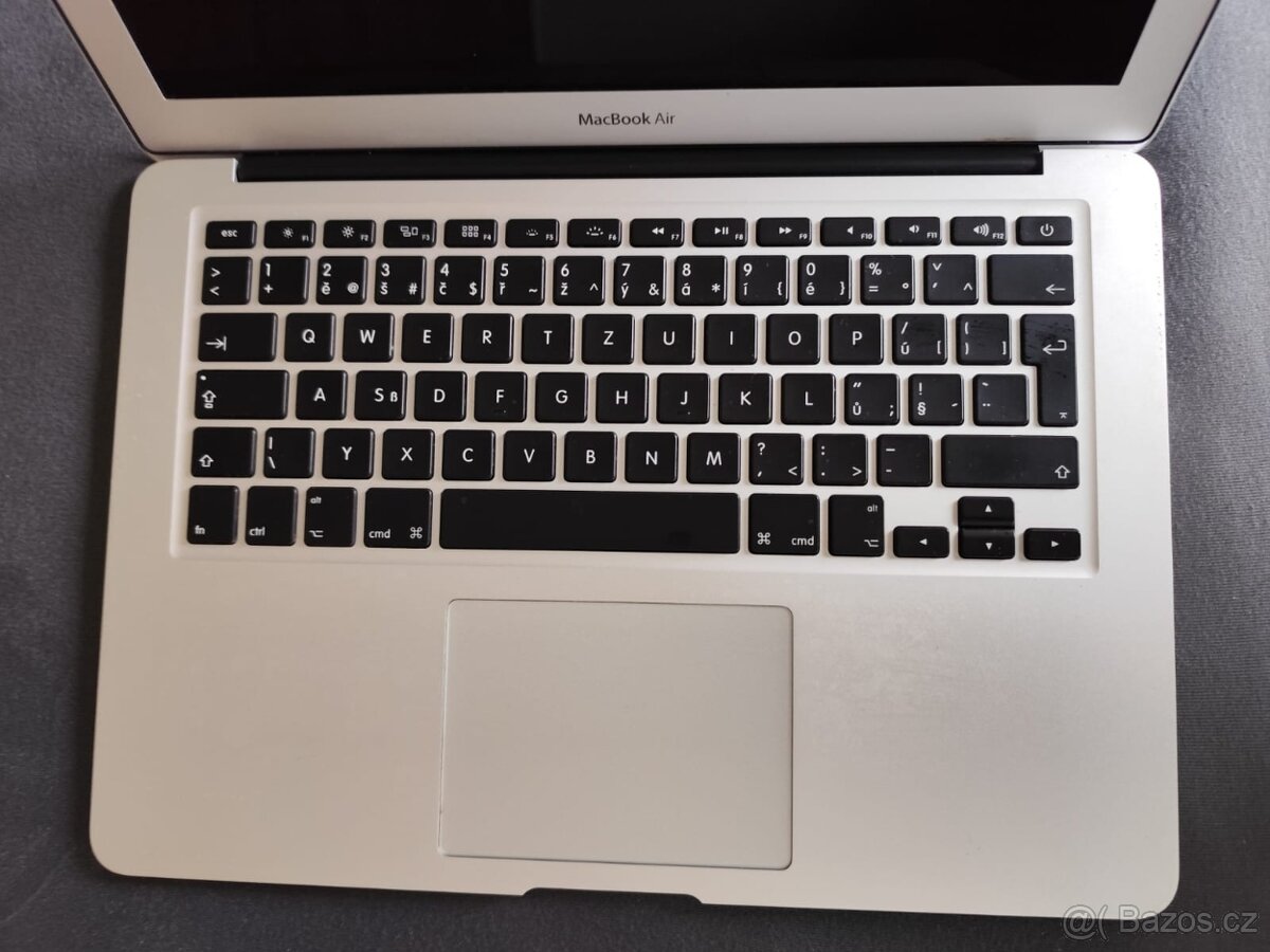 MacBook Air 13 - model 2015 - 2