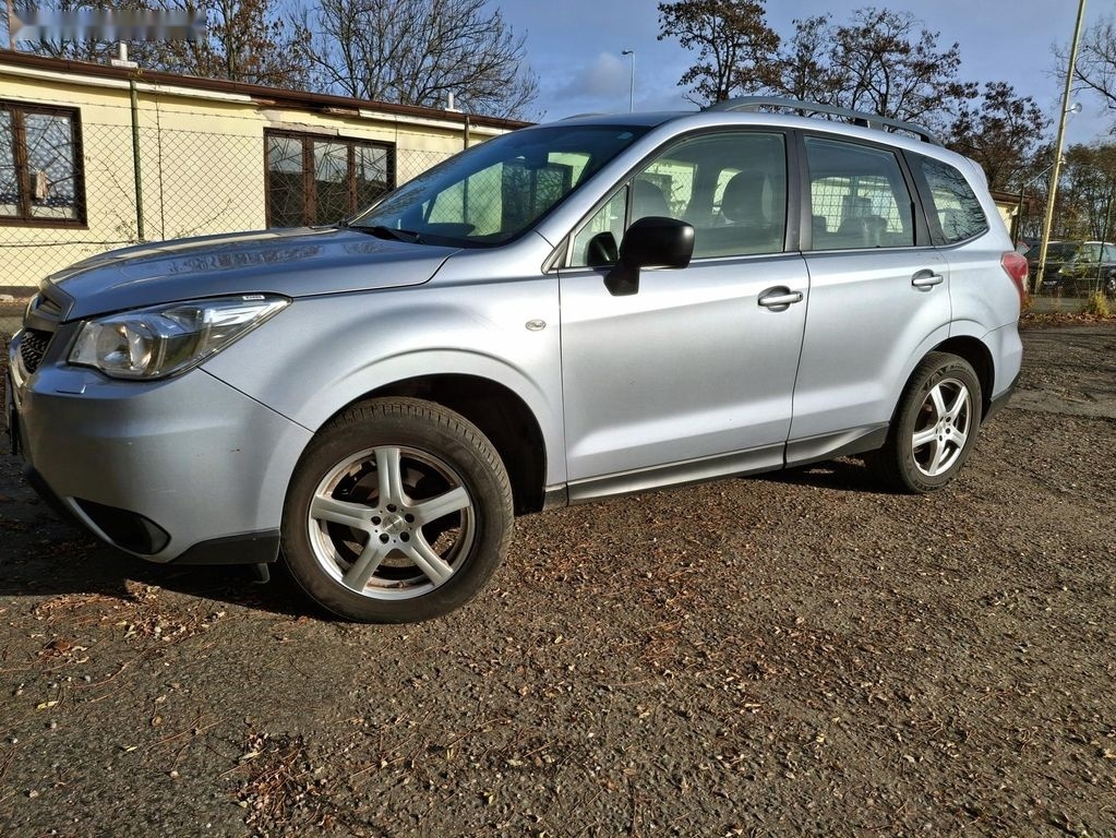 Subaru Forester,2.0 benzin Rezervace - 2