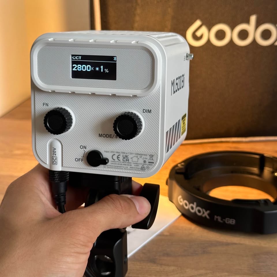 Godox ML60II Bi + bowens adapter ML-GB - 2
