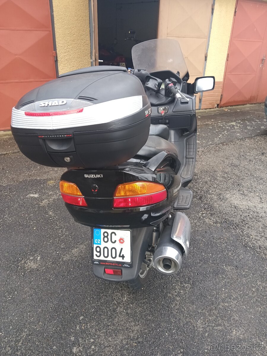 Suzuki Burgman 650 - 2