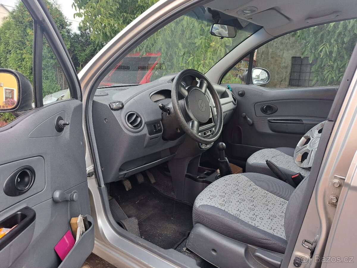 Chevrolet Spark - 2
