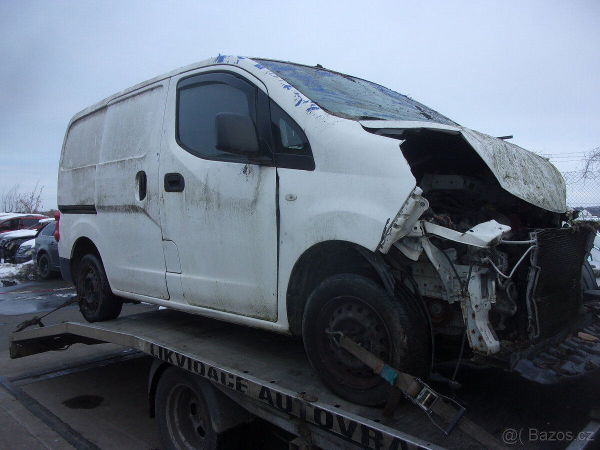 Nissan NV 200 - 2