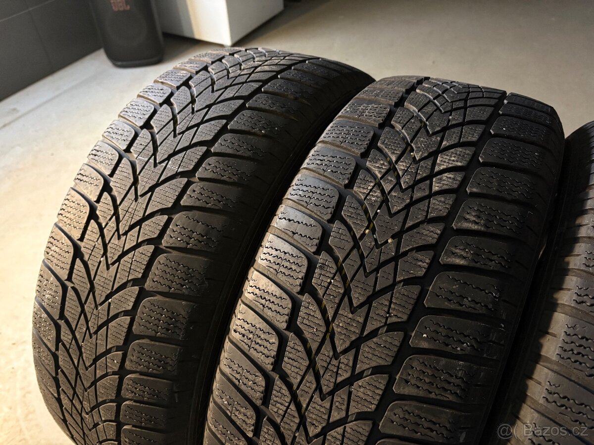 Zimn pneu Dunlop 235/55R19 - 2