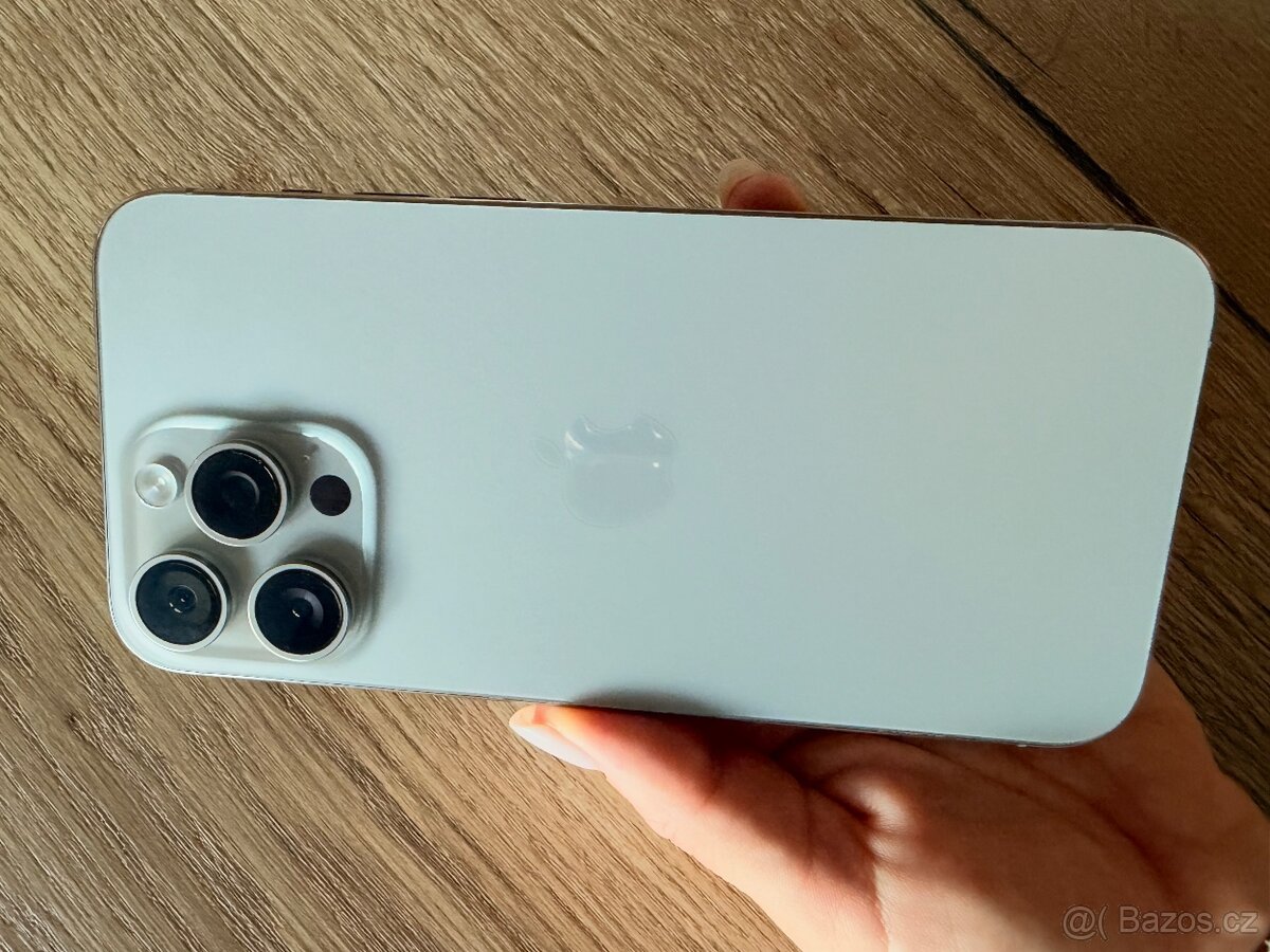 Iphone 15 pro max, 256gb, barva titan - 2