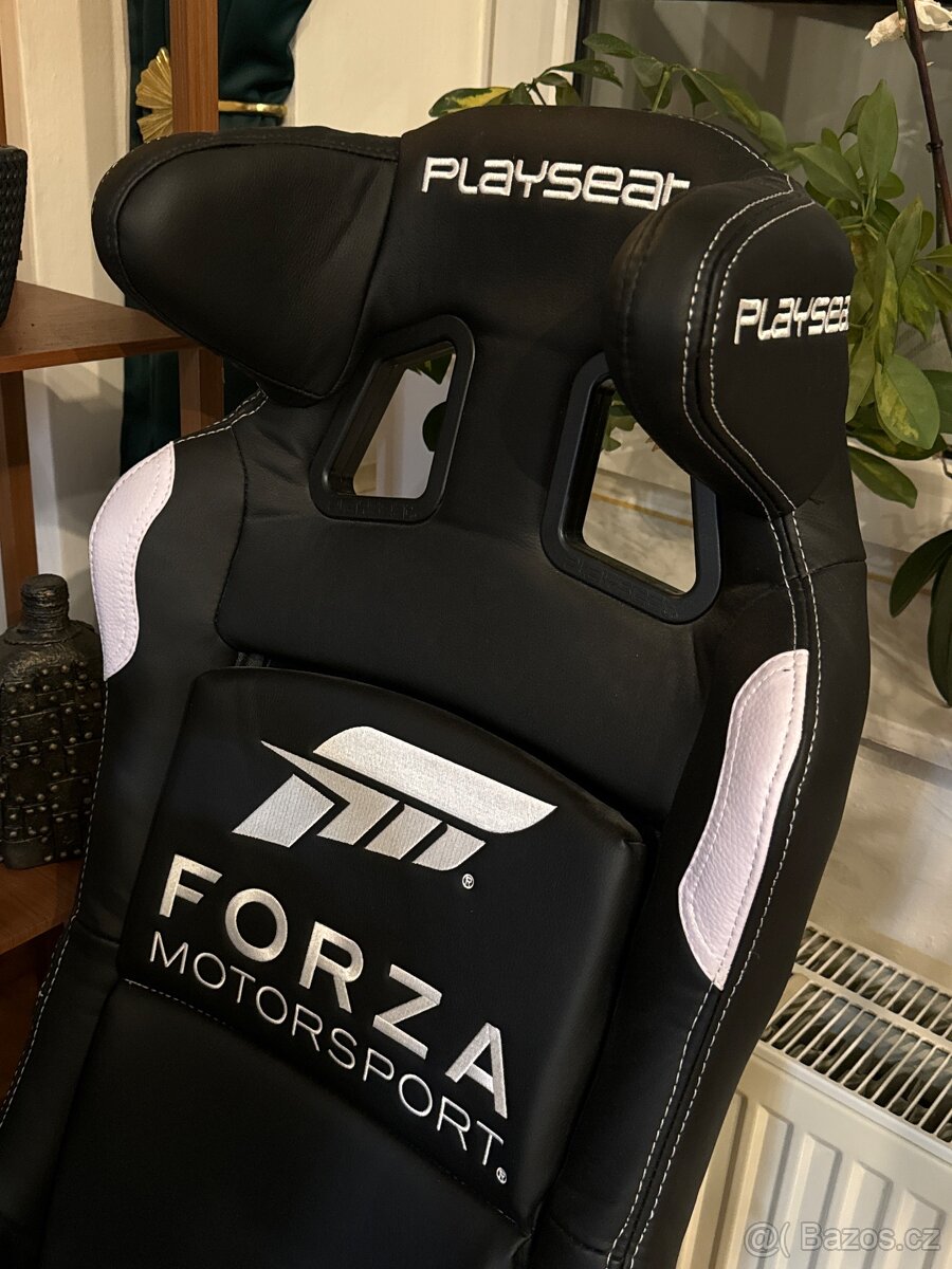 Playseat Forza Motorsport s volantem Hori Racing Wheel Apex - 2