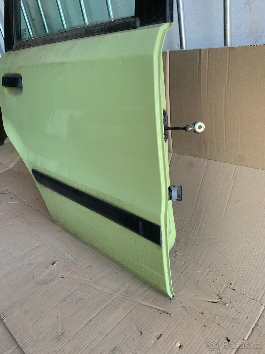 Zadní pravé dveře Fiat Panda 2003-2012 - 2