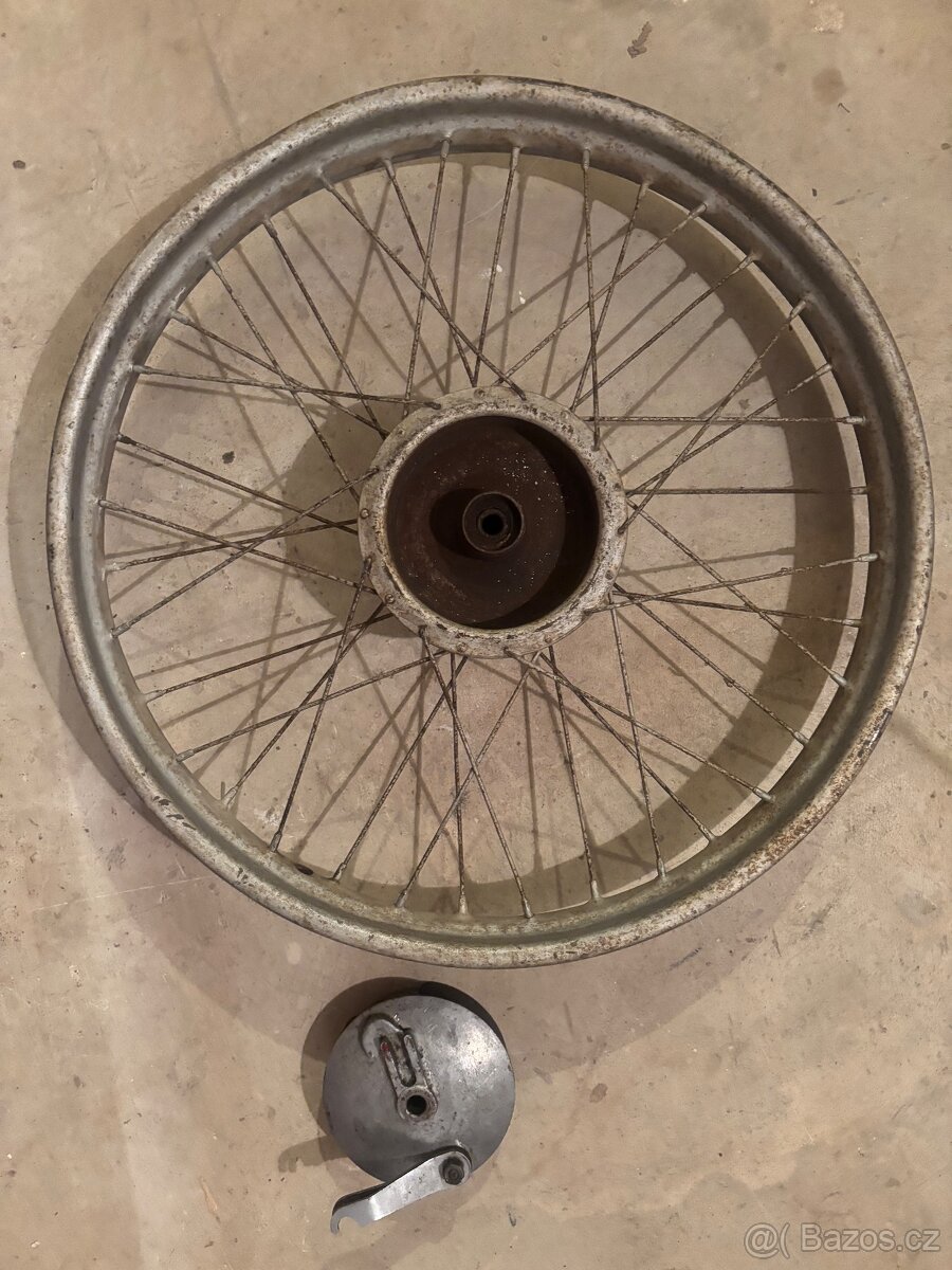 Přední kolo Jawa 550 pařez - 2