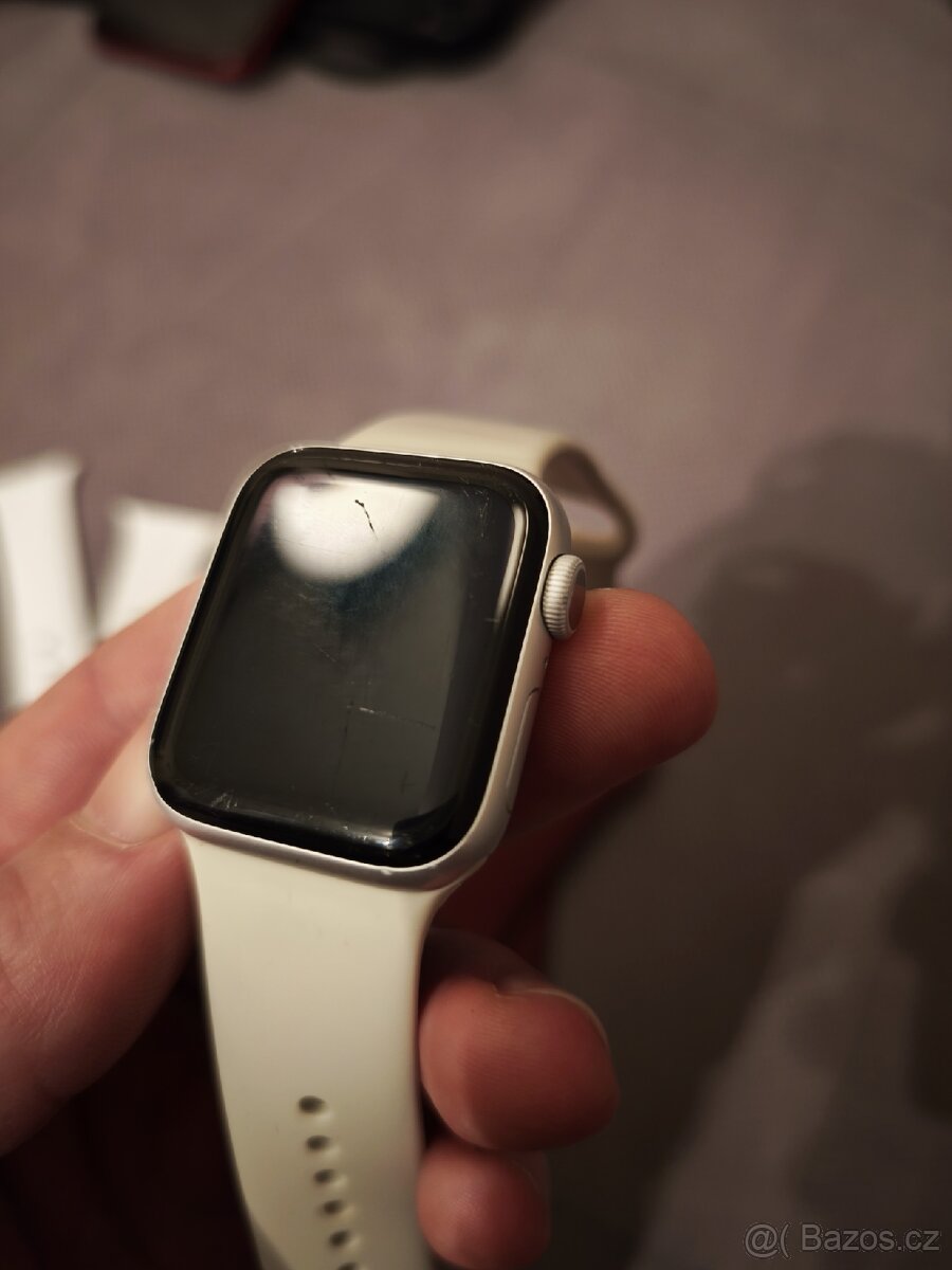 Apple Watch 5 40 mm - 2