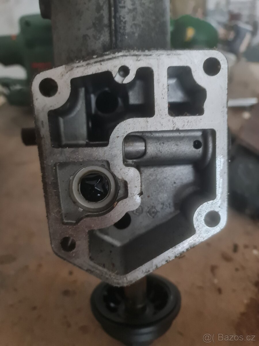 Pouzdro olejového filtru - 2